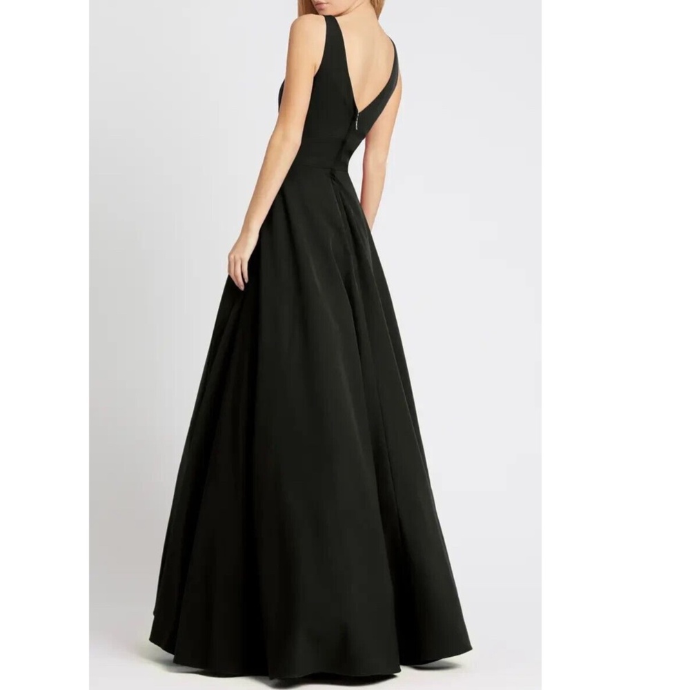 NEW Ieena Mac Duggal BLACK Classic SLEEVELESS Empire Waist A-LINE BALL GOWN - Picture 14 of 15